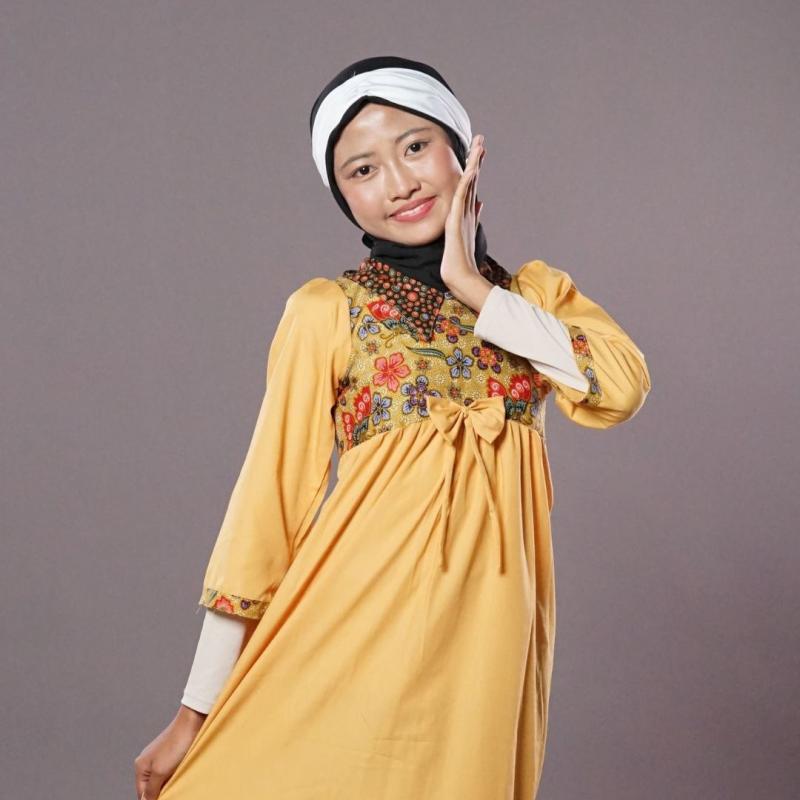NING RIANA